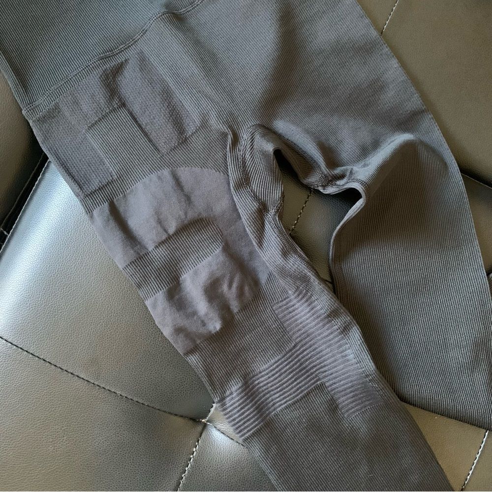 ADIDAS BLACK JUMPSUIT - Picture 8 of 10